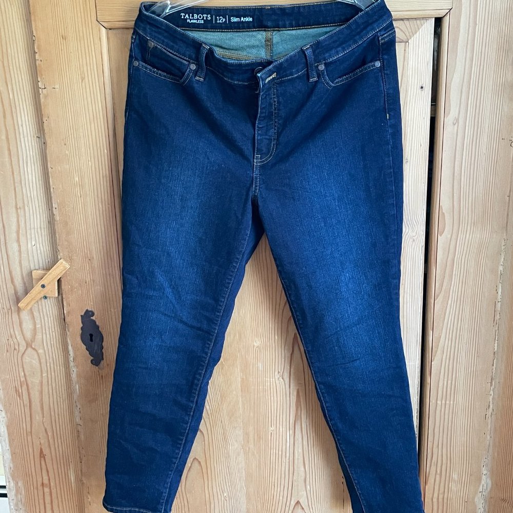 Universal Threads skinny jeans, size 12